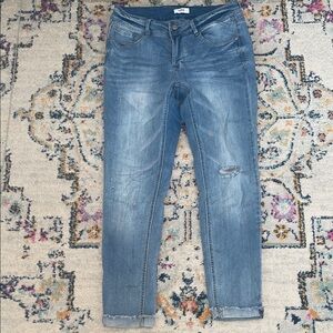 Kensie Distressed Blue Ankle Jeans